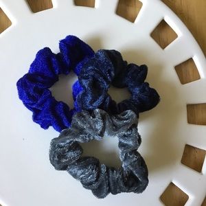 VSCO girl Bundle of 3 Velvet Hair Scrunchie